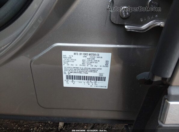 2LMPJ6K91KBL17099 2019 LINCOLN NAUTILUS Champagne 