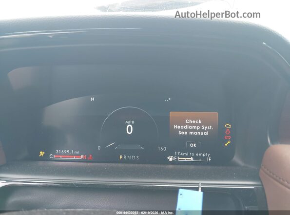 2LMPJ6K96NBL25039 2022 LINCOLN NAUTILUS Silver Вид задніх сидінь