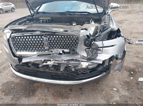 2LMPJ6K96NBL25039 2022 LINCOLN NAUTILUS Silver Вид спереду