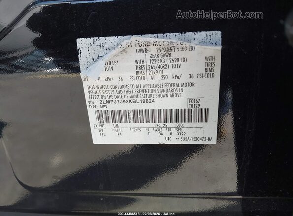 2LMPJ7J92KBL19824 2019 LINCOLN NAUTILUS Black Շարժիչի բաժամունքի տեսք