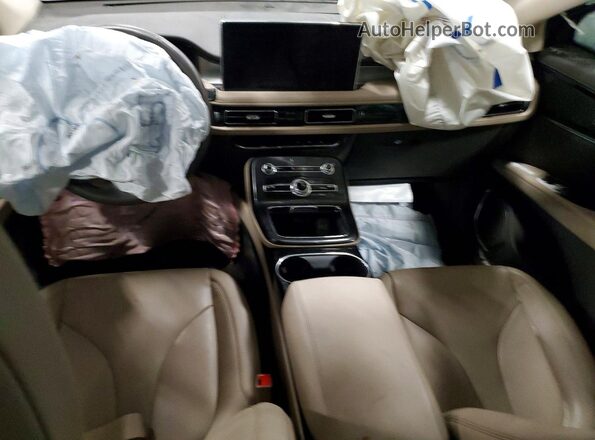 2LMPJ8J92MBL18570 2021 LINCOLN NAUTILUS White Vista del salpicadero