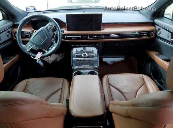 2LMPJ8K94PBL26785 2023 LINCOLN NAUTILUS Gray Dashboard view