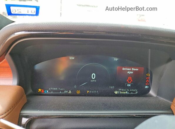 2LMPJ8K94PBL26785 2023 LINCOLN NAUTILUS Gray Instrument cluster view