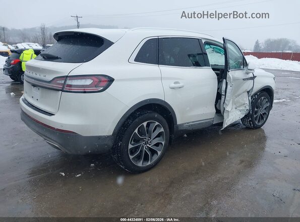 2LMPJ8K9XPBL15029 2023 LINCOLN NAUTILUS White Rear right
