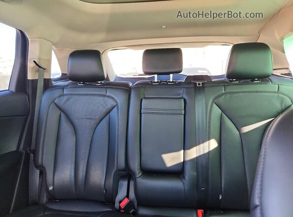 2LMPJ8KP0PBL07861 2023 LINCOLN NAUTILUS Gray უკანა სავარძლების ხედი
