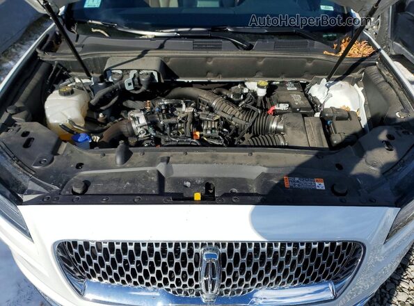 2LMPJ8KP4PBL28843 2023 LINCOLN NAUTILUS White Widok komory silnika