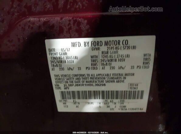2LMPJ8KR1HBL39298 2017 LINCOLN MKX Maroon Widok komory silnika