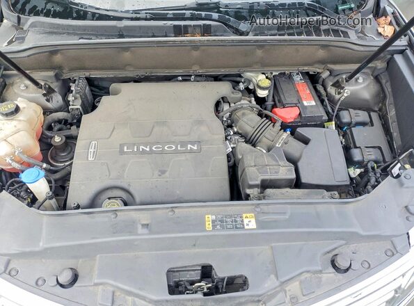 2LMPJ8KR9HBL28811 2017 LINCOLN MKX Tan Vista del compartimento del motor