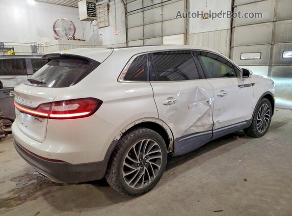 2LMPJ8L91KBL42868 2019 LINCOLN NAUTILUS White 