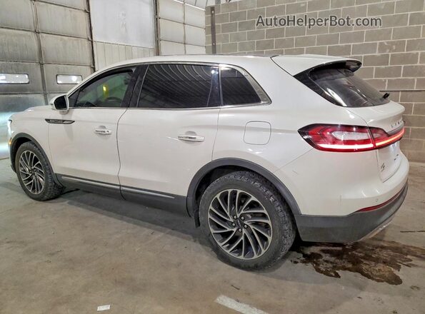 2LMPJ8L91KBL42868 2019 LINCOLN NAUTILUS White 
