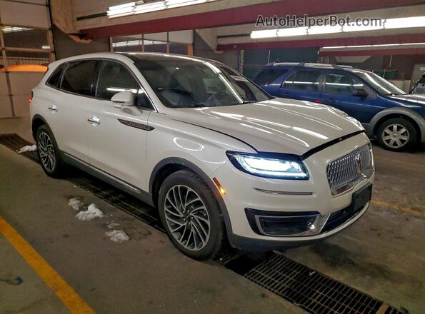 2LMPJ8L93KBL17826 2019 LINCOLN NAUTILUS White 