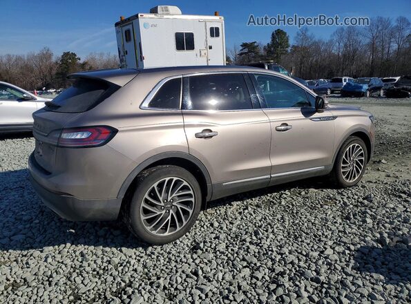 2LMPJ8L94KBL35493 2019 LINCOLN NAUTILUS Золотой 