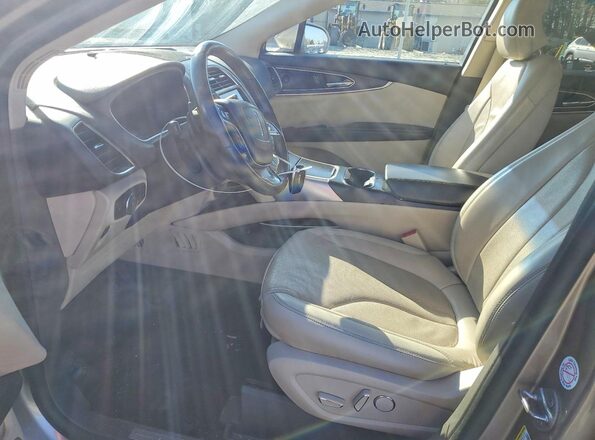 2LMPJ8L94KBL35493 2019 LINCOLN NAUTILUS Золотой 