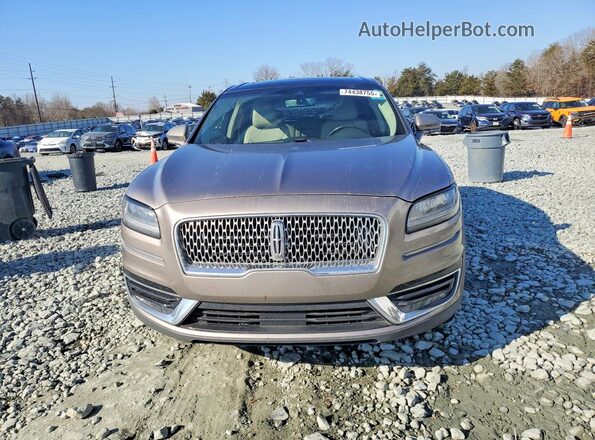 2LMPJ8L94KBL35493 2019 LINCOLN NAUTILUS Золотой 