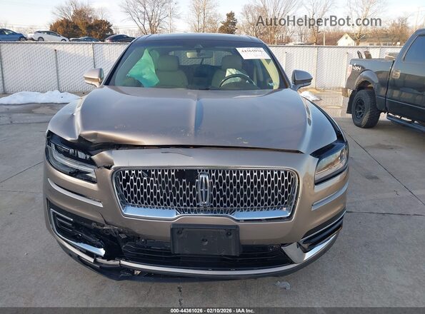2LMPJ8LP1KBL51391 2019 LINCOLN NAUTILUS Brown Widok zestawu wskaźników