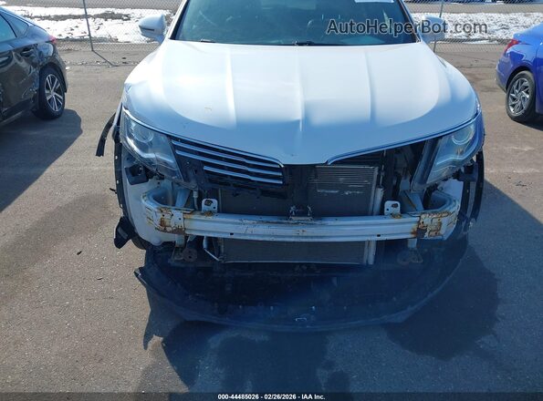 2LMPJ8LR1HBL17834 2017 LINCOLN MKX White Դիմացի տեսք