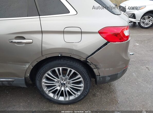 2LMTJ6LP9GBL20626 2016 LINCOLN MKX Gold 