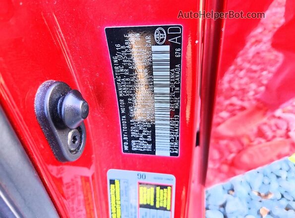 2T1BURHE0HC786403 2017 TOYOTA LL Red Widok komory silnika