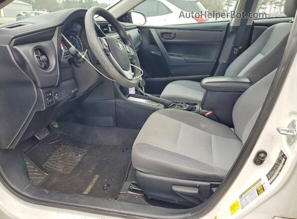 2T1BURHE0HC917636 2017 TOYOTA LL White Front interior view