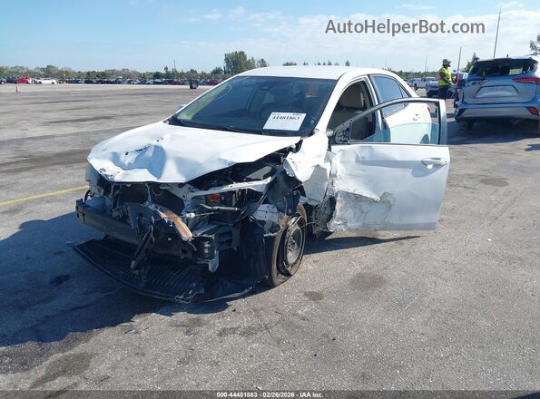 2T1BURHE1HC803547 2017 TOYOTA LL White Դիմացի տեսք