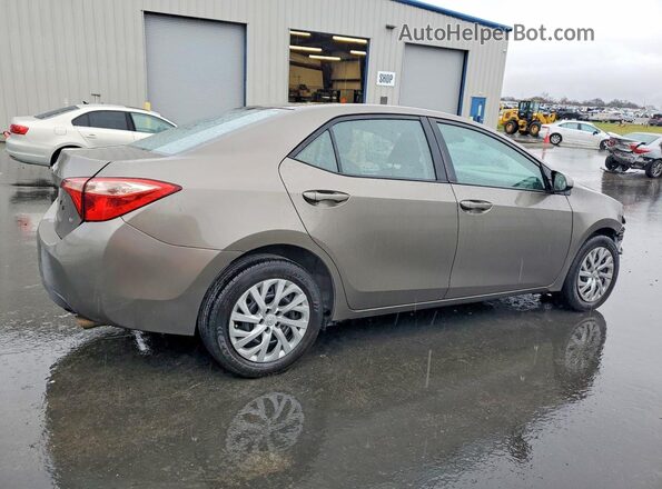 2T1BURHE2KC149939 2019 TOYOTA LL Brown 