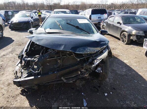 2T1BURHE5KC157100 2019 TOYOTA LL Black 