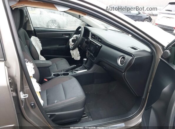 2T1BURHE8HC930585 2017 TOYOTA LL Gray Widok wnętrza z przodu
