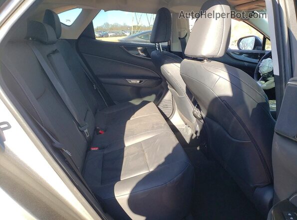 2T2ADCAZ0SC024472 2025 LEXUS NX Silver Սալոնի հետևի տեսք