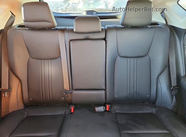 2T2AKCEZ6NC002822 2022 LEXUS NX Gray Vista de los asientos traseros