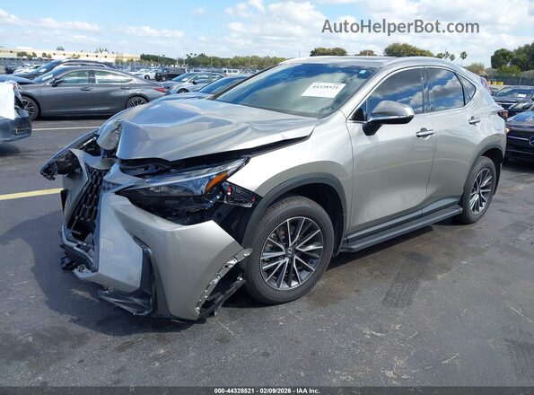 2T2AKCEZ6SC047397 2025 LEXUS NX 350H Silver წინა მარცხენა ხედი სამი მეოთხედიდან