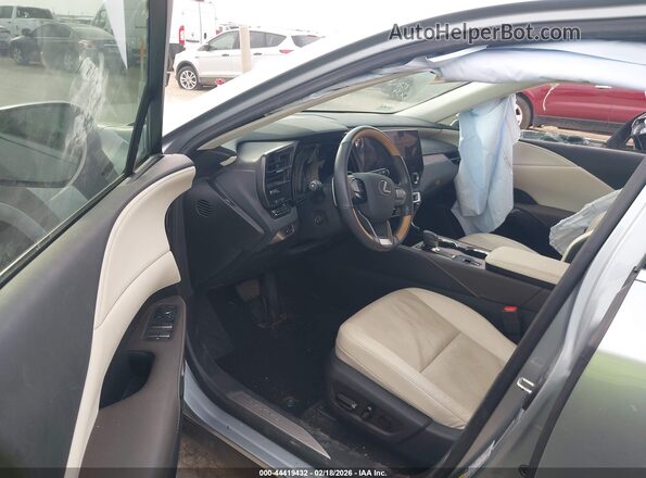 2T2BAMBA9RC031913 2024 LEXUS RX 350 Silver Вид салону спереду