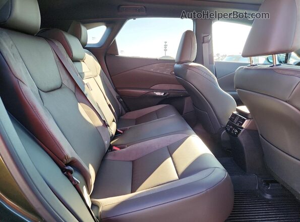 2T2BAMCA2TC131664 2026 LEXUS RX Green Vista interior trasera