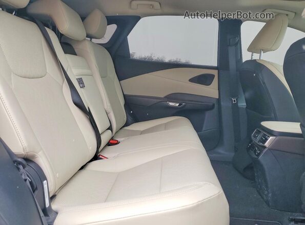 2T2BAMCA3PC016934 2023 LEXUS RX White Rear seats view