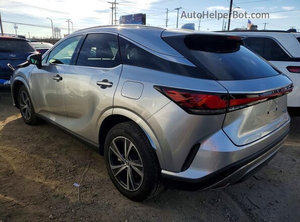 2T2BAMCA4PC012567 2023 LEXUS RX Silver Задня права чверть