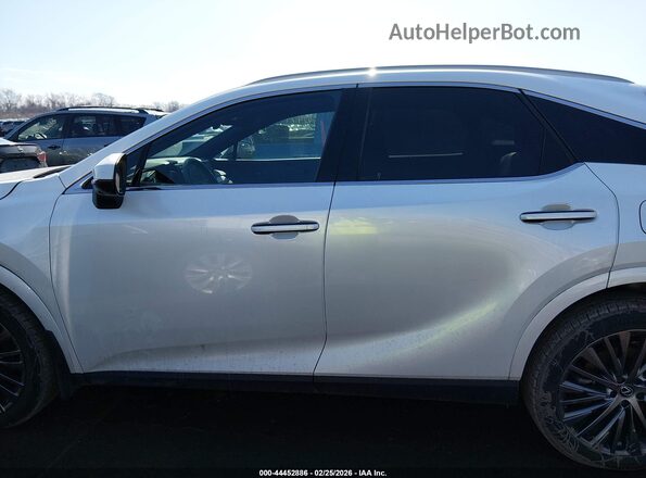 2T2BAMCAXRC056754 2024 LEXUS RX 350 White Սալոնի 360 աստիճան տեսք