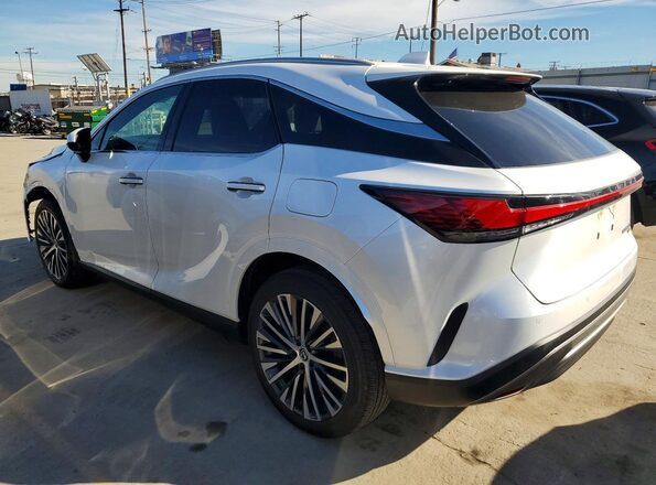 2T2BBMCA2PC008188 2023 LEXUS RX White უკანა მარჯვენა
