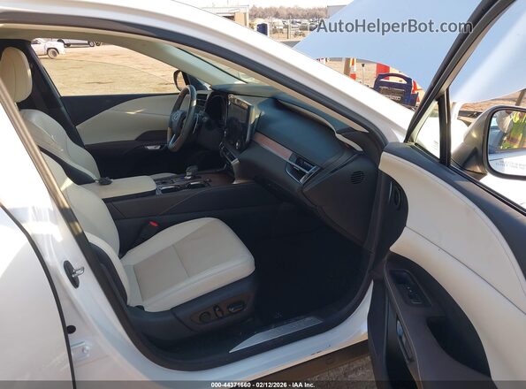 2T2BBMCA5PC022473 2023 LEXUS RX 350H White წინა სალონის ხედი