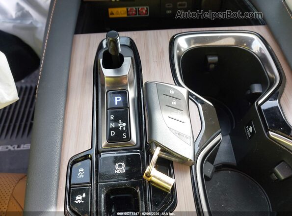2T2BBMCA5SC068345 2025 LEXUS RX 350H White წინა პანელის ხედი