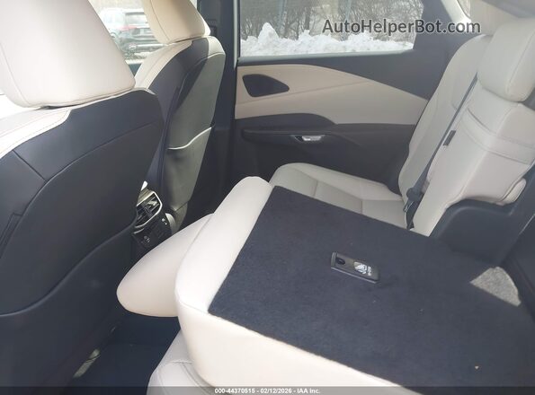 2T2BBMCA6TC111477 2026 LEXUS RX 350H Blue Vista de la etiqueta del VIN
