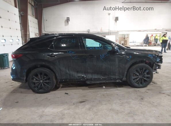 2T2BCMEA0RC017128 2024 LEXUS RX 500H Black Vista interior trasera