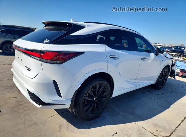 2T2BCMEA0RC019185 2024 LEXUS RX White უკანა მარჯვენა