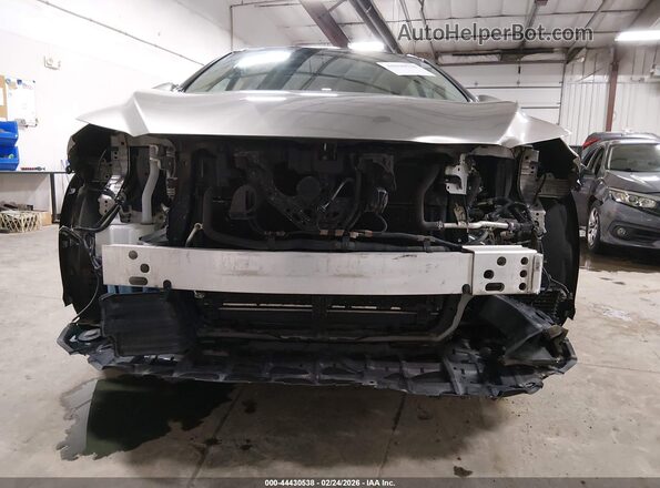 2T2BGMCA5JC020960 2018 LEXUS RX 450H Silver Widok z przodu