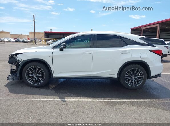 2T2BGMCA6JC022572 2018 LEXUS RX 450H White 