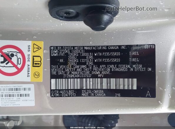 2T2BGMCA6KC037607 2019 LEXUS RX 450H Silver Widok komory silnika