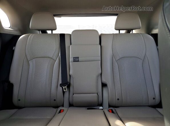 2T2BZMCA0GC004944 2016 LEXUS RX Silver Вид задніх сидінь