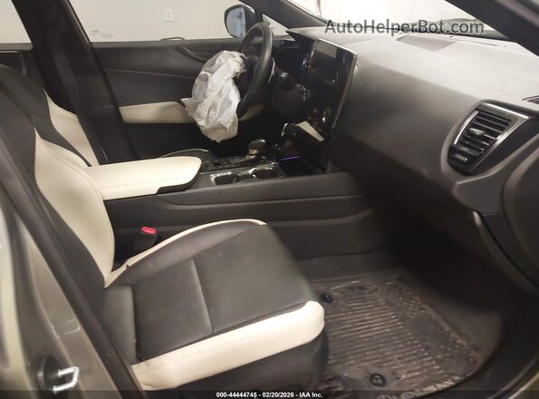 2T2GGCEZ3NC009612 2022 LEXUS NX 350 Серый Вид салона спереди
