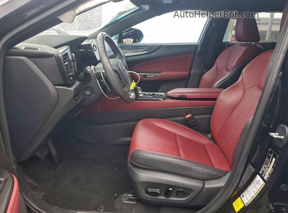2T2GGCEZ3PC024453 2023 LEXUS NX Black Vista interior delantera