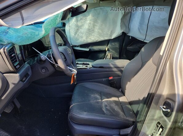 2T2GGCEZ4TC096563 2026 LEXUS NX Silver წინა სალონის ხედი