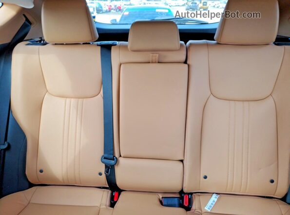 2T2GGCEZ6RC044232 2024 LEXUS NX Gray Vista de los asientos traseros