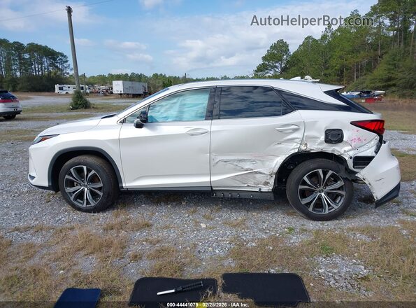 2T2HZMAA2MC199308 2021 LEXUS RX 350 White Widok wnętrza z tyłu